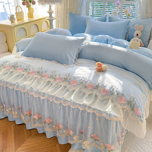 Yalu Class A milk velvet four-piece bed skirt style winter double-sided velvet thickened lace bedspread coral velvet sheet quilt cover Attachment-Baby Blue Class A maternal and infant grade/aesthetic lace design bed skirt style 1.5m four-piece quilt cover 200x230cm