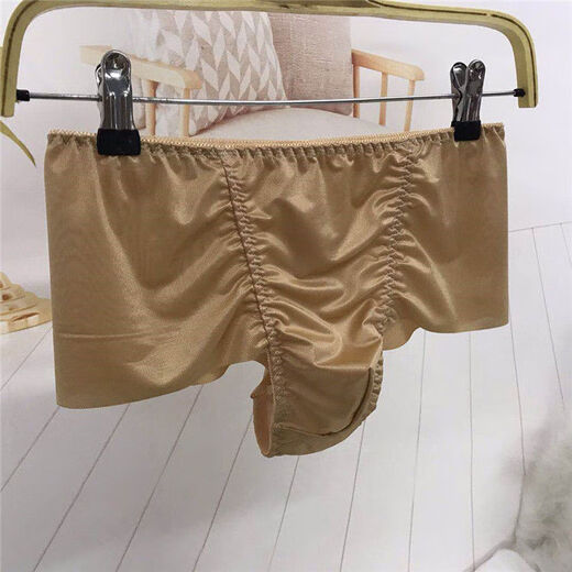 New European and American sexy close-fitting men's thong men's silky cross-dressing daily wear healthy and comfortable sexy panties light blue M