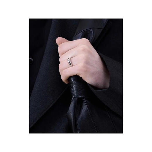 LEMAIRE men's ring is elegant, simple, versatile, rhodium silver edge, slightly angular, simple design, white 58