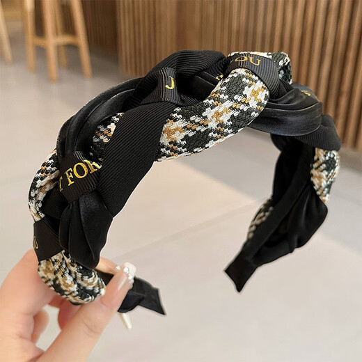 Jiao Xuefei Retro French Fairy Plaid Twist Headband Pressed Hair Anti-Slip Headband Hairpin Hairband Female Internet Celebrity