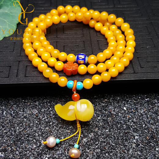 Yogurt natural chicken fat yellow beeswax 108 multi-circle bracelet amber gourd bracelet three-circle style (about 80 beads) beads 6mm