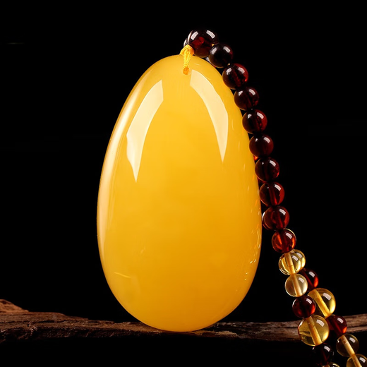 Yangyan Beeswax Pendant Natural Real Amber Raw Stone Chicken Oil Yellow Pendant Fossil Women's Sweater Chain Beeswax Necklace TY1257