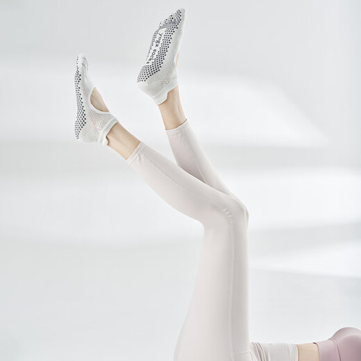 MIANCIYUAN Pilates socks non-slip women's ballet series five-finger socks indoor sports strap yoga socks moonlight white one size fits all 35-40 imported rubber does not fall off/five-finger flexible and breathable