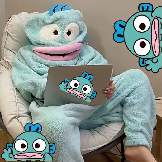 Cute Cartoon Coral Fleece Nightgown Melody Jade Dog Autumn and Winter Flannel Pajamas Home Clothes Set Warm Women Ugly Fish Hanton One-piece Nightgown M Recommended Height 145-160cm