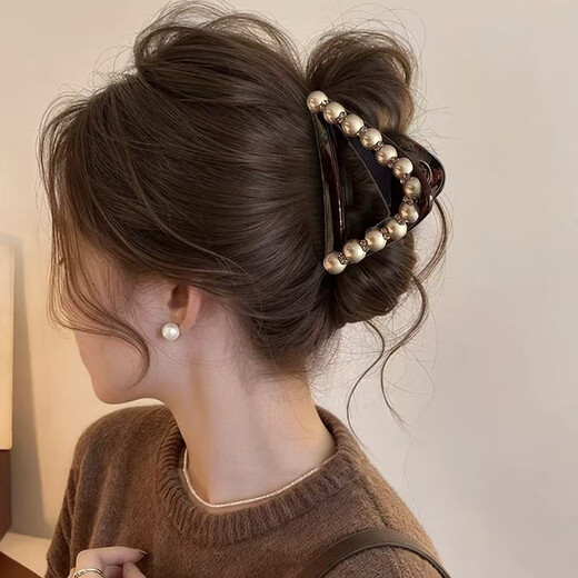 Wanyao high-end imitation pearl triangle clip 2025 new hairpin back head hair shark clip high ponytail fixed clip champagne color pearl triangle clip 8cm