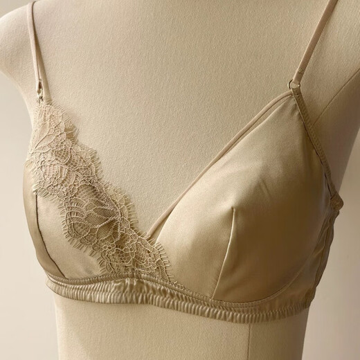 AIMER HOME French lace wire-free underwear for boyfriend and husband, black suit 70A 32B