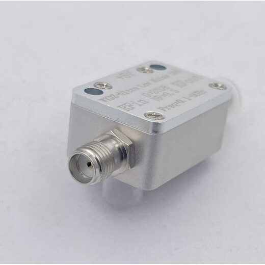 Ultra Low Noise LNA NF=0.3 0.1-6GHZ Ultra Low Noise Amplifier Manufacturer