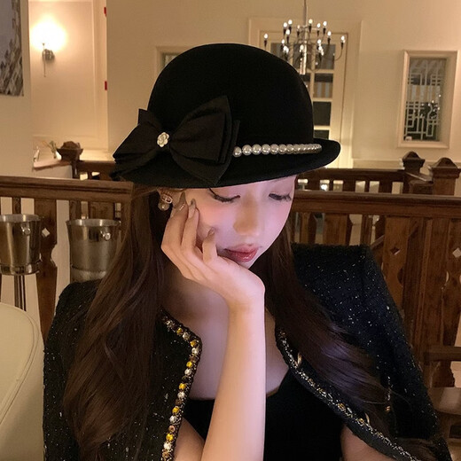 Thousands of gold, white and beautiful Australian wool hat French Hepburn style pearl bow woolen beret white Australian wool S (54-56cm