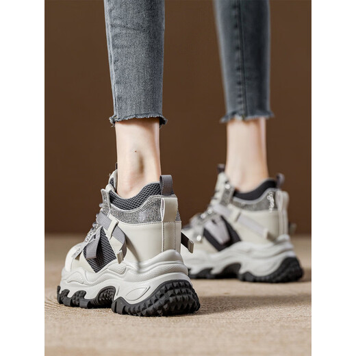 SUSTYLE luxury high-end brand small daddy shoes for women with invisible inner height increase of 12 cm women's shoes 2025 winter new style beige gray 37