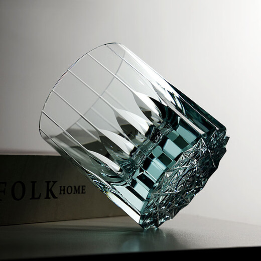 Lizhi shuriken kiriko crystal cup high-end handmade whiskey cup K9 lead-free glass light luxury wine cup gift cup transparent丨K9 ice feather cup gift box 235ml