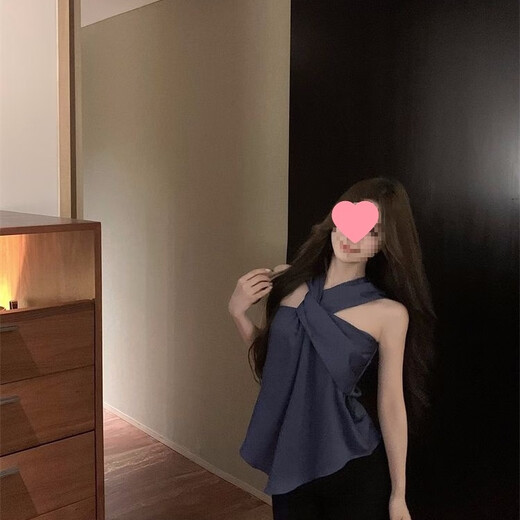 Irregular halter neck suspender women's new summer style chic design niche temperament blue tube top trendy blue S