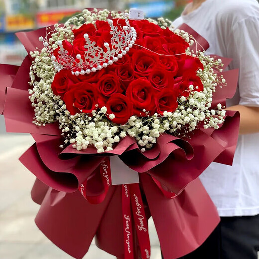 Flower Express Red Rose Bouquet for Girlfriend and Wife’s Birthday Gift Nationwide Delivery 33 Red Rose Bouquet-Crown Style