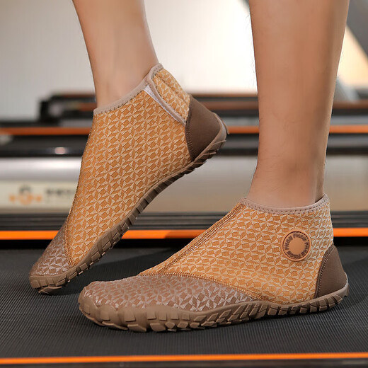 Indoor fitness sneakers for women, soft-soled, silent, non-slip, yoga, Pilates, jumping, home skipping, special shock absorption, 505 brown, slightly larger than smaller 37