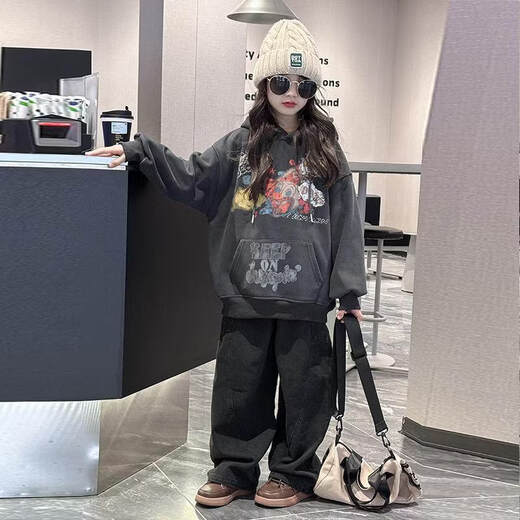 Now Pauline girls velvet sweatshirt autumn and winter 2025 new style loose mid-length children's spring and autumn tops for girls and boys hooded khaki_spring and autumn sweatshirt 120 cm