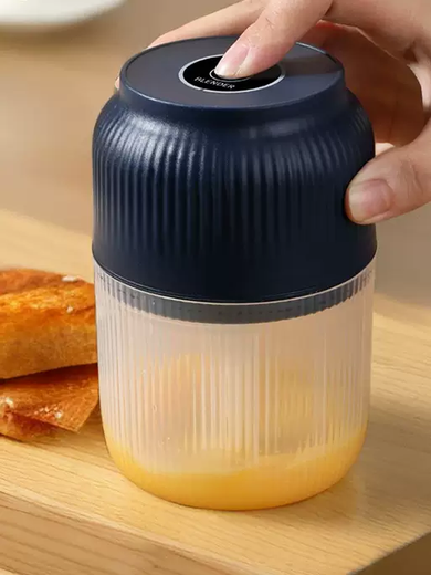 Yusenyi Electric Garlic Machine Rechargeable Garlic Blender Home Garlic Pounding Artifact Small Food Supplementary Food Processor Garlic Puller White (PP Cup-Tornado Three Blades) 1ml White (PP Cup-Tornado Three Blades)