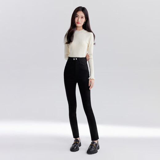 Qiushui Yiren's sweet and versatile wool sweater 2025 winter new style women's stretch top with temperament and inner sweater