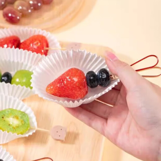 Yusenyi mini candied haws paper holder household round cake holder paper cup muffin cup baking paper mat small size white about 1000 pieces simple and practical