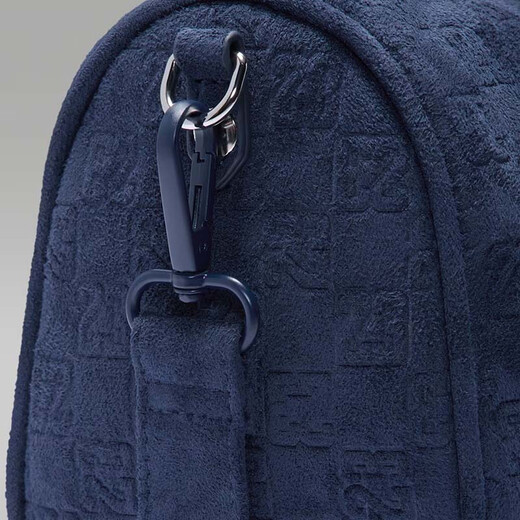 Jordan sports bag for men and women, Boston bag, metal label dual-use shoulder strap, trendy sports style hand-held crossbody bag, Midnight Navy/Navy Blue