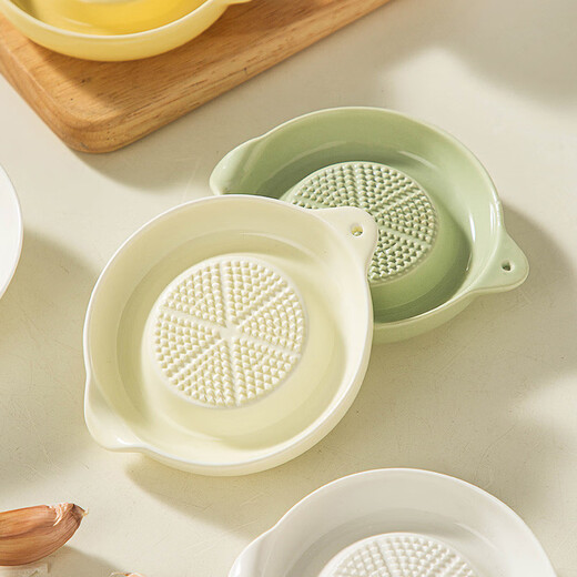 Yong Huan all-ceramic ginger grinder ceramic garlic grinder decompression grinder does not damage cell nuclei grinding ginger juice garlic paste garlic grinding artifact small + milk green (comes with brush)