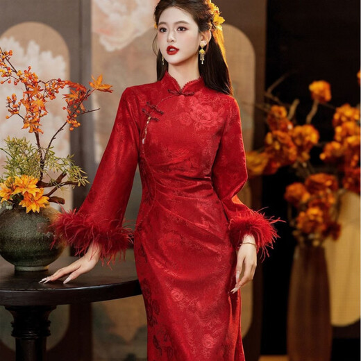 Spring Man (TANHUANGREN) Velvet Thickened New Chinese Style Cheongsam Improved Toast Wear Winter Clothes 2026 Burgundy Fishtail Engagement Evening Dress for Women Red Velvet XL