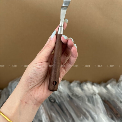 Wing Fantasy 304 stainless steel wooden handle mashed potato god household food supplement mashing mashing 304 steel walnut mini mud press