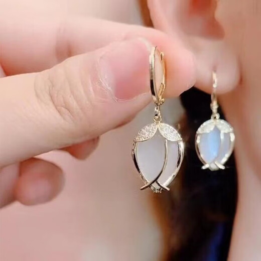 2023 new style tulip earrings, elegant opal flower earrings, light luxury, fashionable and versatile earrings, main picture