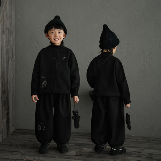 Yantaijia boys' warm sweater cardigan 2025 winter new style children's black knitted sweater versatile children's clothing black 130