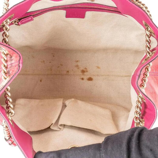 GUCCI Women's Shoulder Bag Large Capacity Lightweight Carry Daily Use Fashion Matching Red Patent Leather Metal Chain Bunt