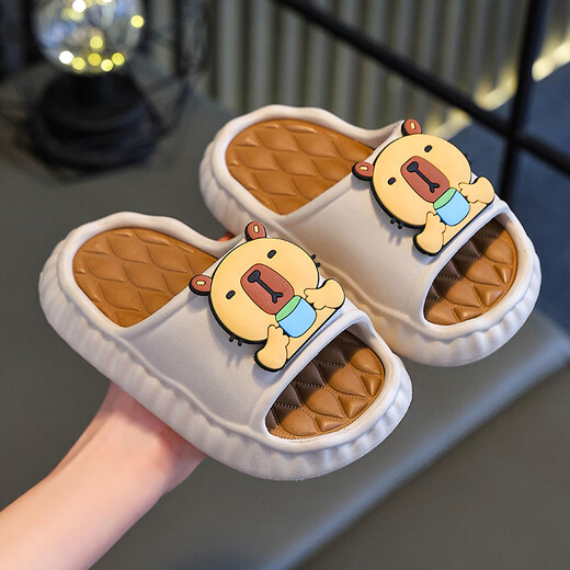 Children's slippers for boys summer 2026 new outer wear thick-soled sports beach non-slip slippers for boys khaki size 30-31 inner length 19CM