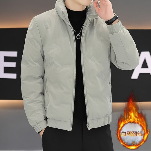 KBXNG Jinba Маленький пуховик Мужской короткий тонкий топ Зимняя одежда Новая тонкая теплая утолщенная куртка с воротником-стойкой Модный Mikachi XL от 90 до 105Jin Jin равен 0,5 кг