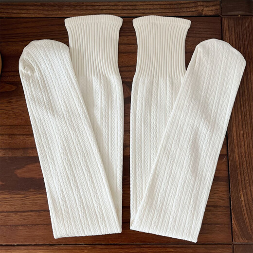 Shiganu Japanese style milky white plus velvet thigh socks for women in fall and winter, slimming high tube, milky white, one size fits all, knee-high twist (baby velvet)