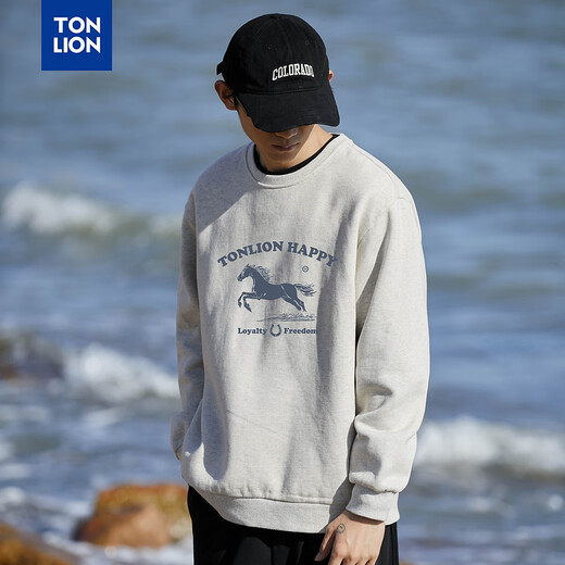 TonLion 2026 Spring Men's Front Chest Letter Horse Graphic and Text Printed Round Neck Sweatshirt Gray 2XL
