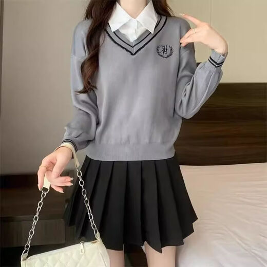 Playboy (PLAYBOY) college style POLO collar fake two-piece shirt vest sweater for women spring unique and chic small top short sweater official flagship black S recommended 80-95Jin Jin is equal to 0.5 kg