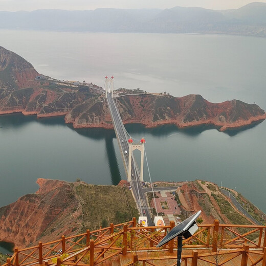 Lanzhou Liujiaxia one-day tour Huangtao Interchange + Liujiaxia Bridge + Weijiapo 2-6 people pure play small group tour/package/carpooling economical pure parking space departing on January 11