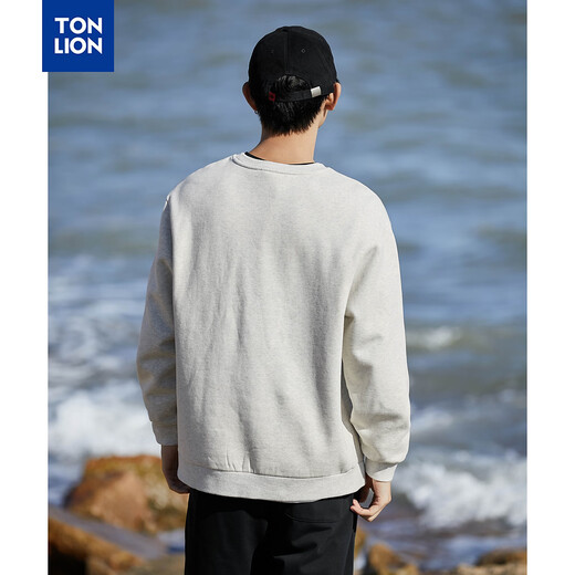 TonLion 2026 Spring Men's Front Chest Letter Horse Graphic and Text Printed Round Neck Sweatshirt Gray 2XL