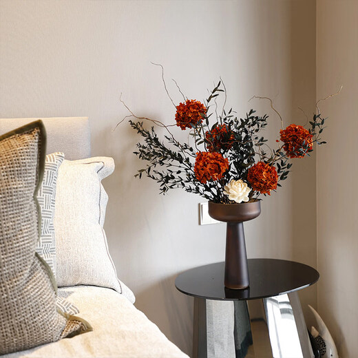Dried flower bouquet hydrangea dragon willow real flower immortal flower living room cupboard sofa side table decorative ornaments high-end imported hydrangea dragon willow + gilt lamp vase