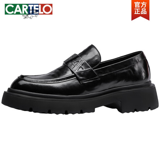 卡帝乐鳄鱼（CARTELO）新款休闲皮鞋男真皮韩版潮流商务厚底轻质橡胶发泡底一脚蹬乐福鞋 亮皮款黑色 12398 38