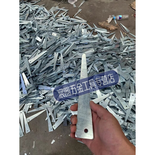 FHJQB square column buckle pin square and round buckle pin piece beam clamp pin column reinforcement triangular pin piece shear wall diagonal iron pin high strength 6 thick galvanized pin 100 pieces