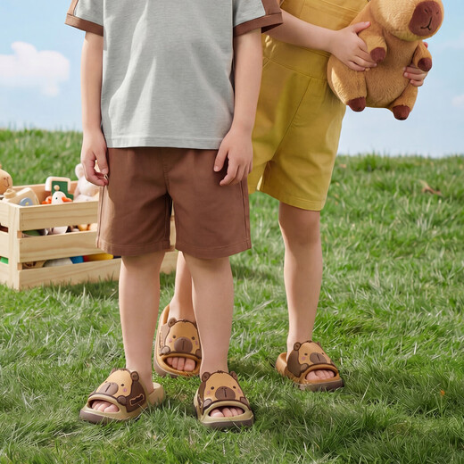 Bermuda Qingchen Cartoon Sandals Indoor Home Summer Outdoor Wear 2026 Summer New Non-Slip Thick Soled Kapibala Slippers Women Khaki 27 Inner Length 190mm