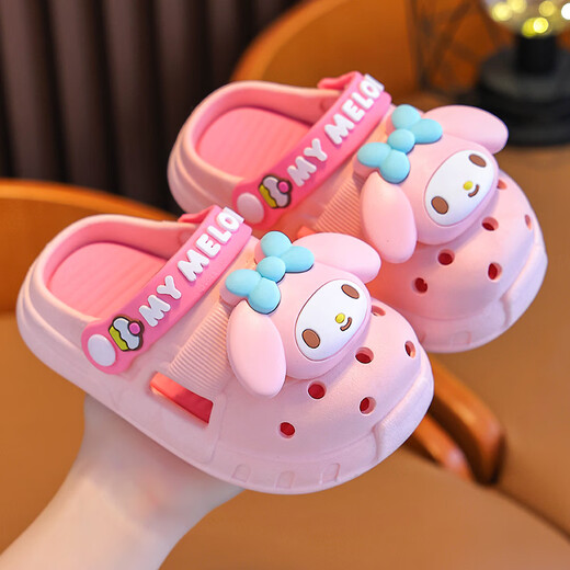 Hafeizhu Sanrio Kurumi children's hole-in-the-wall slippers, summer cute non-slip outer wear for boys and girls, children's toe-cap sandals, melon red Melody size 24/25 (shoe inner length 15CM)