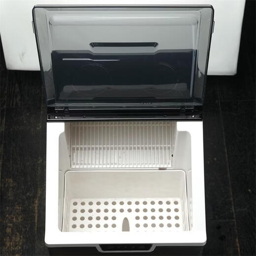 OEM Europe, America, Japan and Taiwan 110V220V fully automatic small refrigerator household round ice stainless steel new ice machine stainless steel box transparent front cover 14 round icicles European regulations