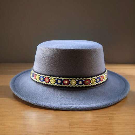 Hengyuanxiang woolen top hat for men and women, new European and American fashion flat top hat, British style dance temperament, casual jazz hat, woolen ethnic style ball sapphire blue, hat circumference 54-58CM