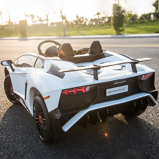 Cooperate with Lamborghini children's electric car four-wheeled with remote control baby toy sports car can sit on the stroller red Bluetooth + fast charging + alloy shell lithium battery