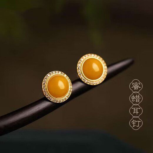 Luxurious natural old beeswax earrings, earrings, retro filigree sterling silver gold-plated temperament, retro Hong Kong style personalized earrings for women, earrings, a pair, shop owner