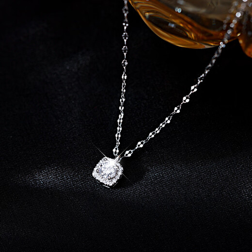 999 sterling silver sugar cube necklace accessories women's new 2024 clavicle chain light luxury niche jewelry zircon pendant sterling silver square diamond necklace tile chain