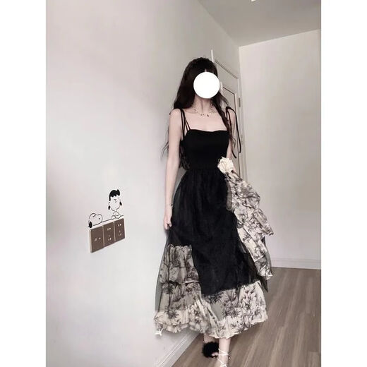 凯安尼（KAIANNI）赫本风法式艺术感裙子轻奢可甜可盐气质无袖吊带连衣裙2024女夏季 黑色吊带连衣裙【有配花】 L 建议【110-120斤】