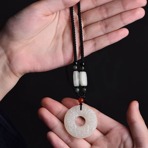 QMXD Jade Pixiu Peace Buckle Necklace Men's Jade Pendant Commemorating Valentine's Day Birthday Gift for Boyfriend and Husband Pixiu Peace Buckle Necklace