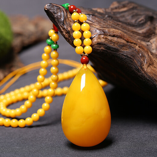 Amber Beeswax Pendant Raw Stone Natural Baltic Chicken Fat Yellow Blood Amber Sweater Chain for Men and Women Water Drop Necklace Picture Color