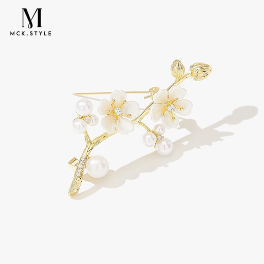 Mck imitation pearl shell flower brooch high-end women's plum blossom brooch suit corsage Chinese Valentine's Day gift