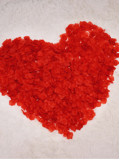 Xikile simulated rose petals wedding confession decoration proposal romantic atmosphere wedding room decoration Valentine's Day proposal supplies pink mixed petals 1200 pieces (non-woven fabric)